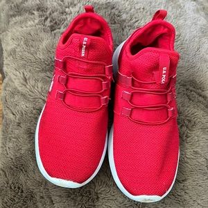 U.S.POLO ASSN RED STRETCHY SLIP ON ATHLETIC SHOES SIZE 3YOUTH